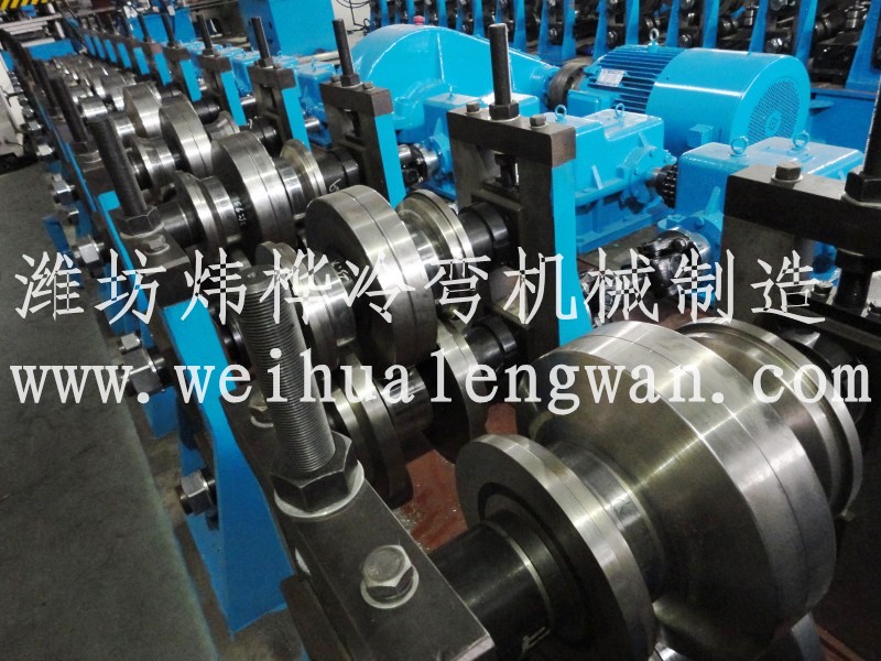 抗震支架出产线
