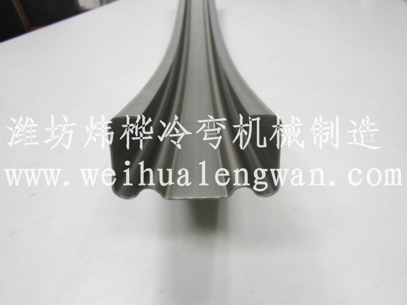 汽车防撞梁的作用 汽车防撞梁的作用