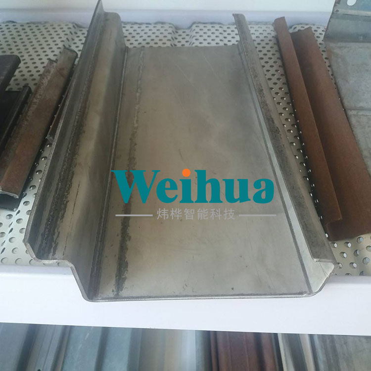 汽车边梁自动成型机特点以及什么是汽车车架