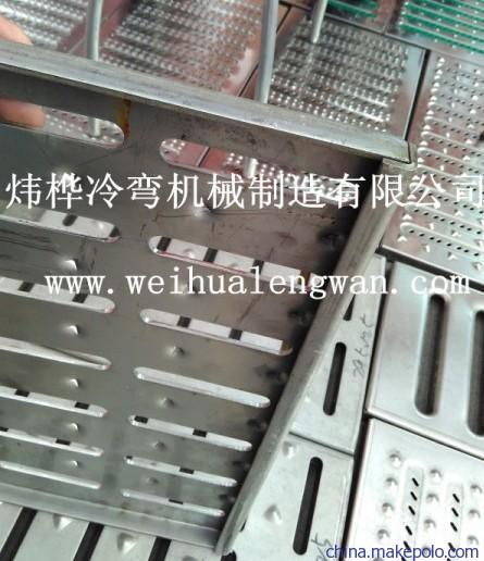 1569737851714863 地沟盖板出产线的特点及沟盖板简介