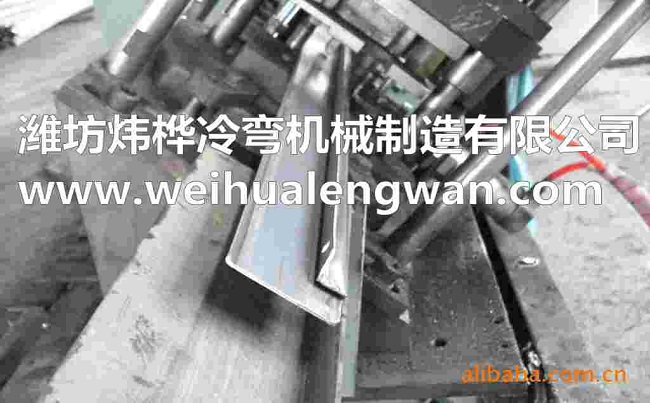 隔断墙成型设备的特点及隔断墙使用领域