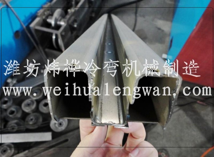 1578273874127580.jpg 防撞梁4.jpg